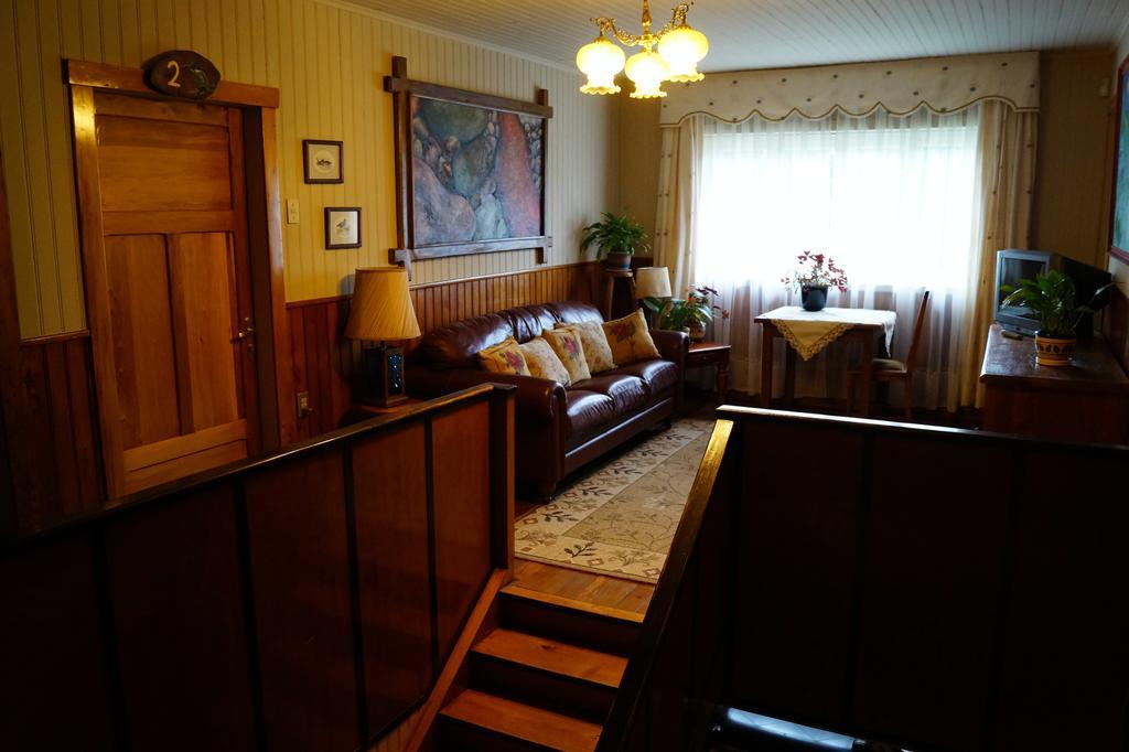 Tradicion Austral Bed & Breakfast Puerto Varas Dış mekan fotoğraf
